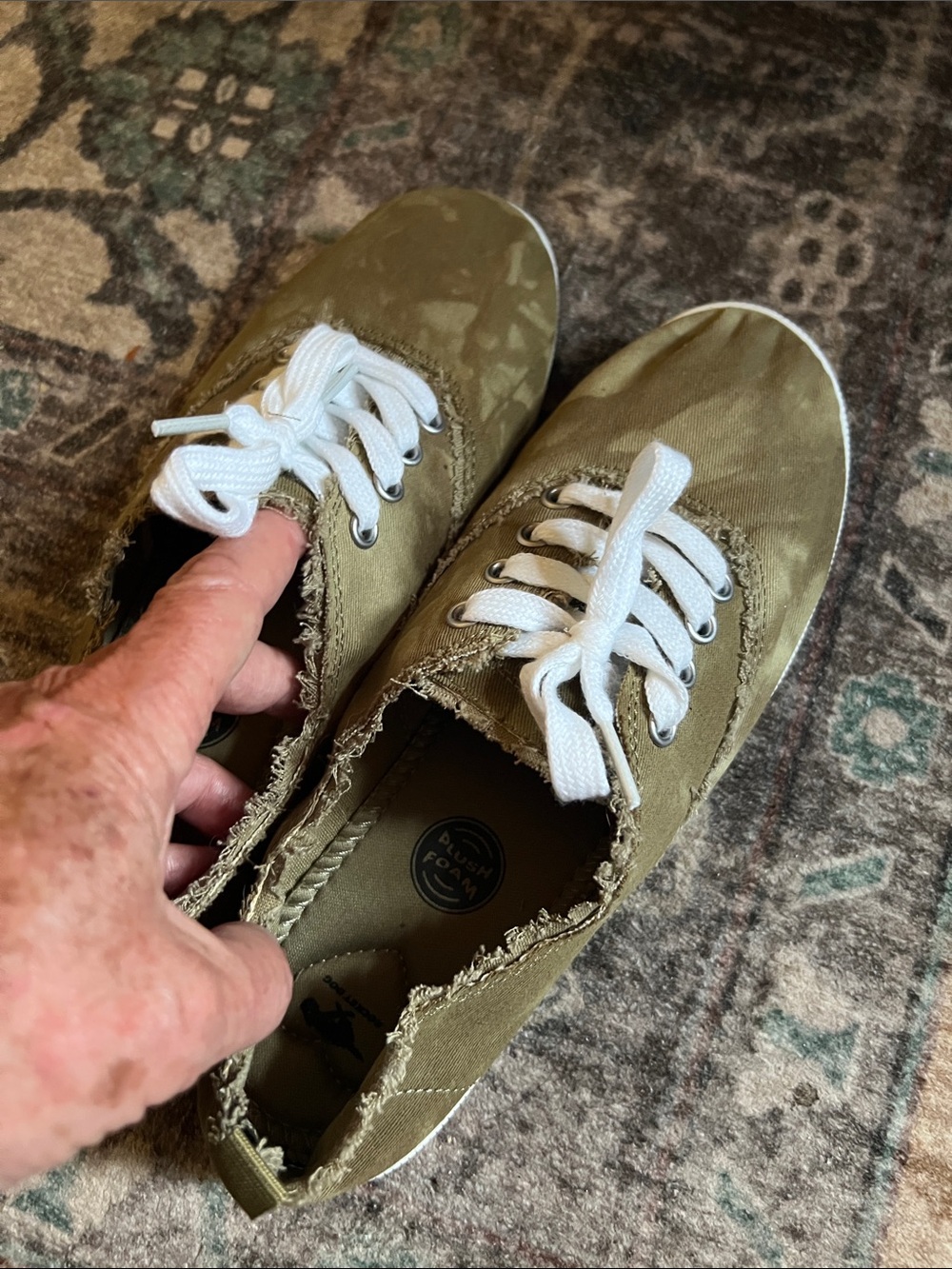 Rocket Dog Olive Green Canvas Lace-Up Sneakers with White Laces